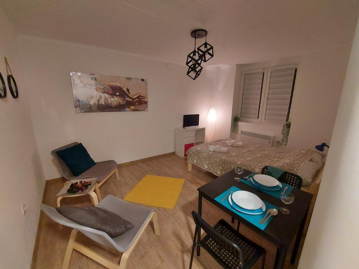 Lotta Apartment Beograd Eksteriør billede