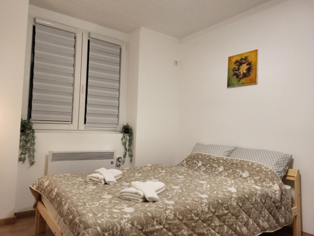 Lotta Apartment Beograd Eksteriør billede