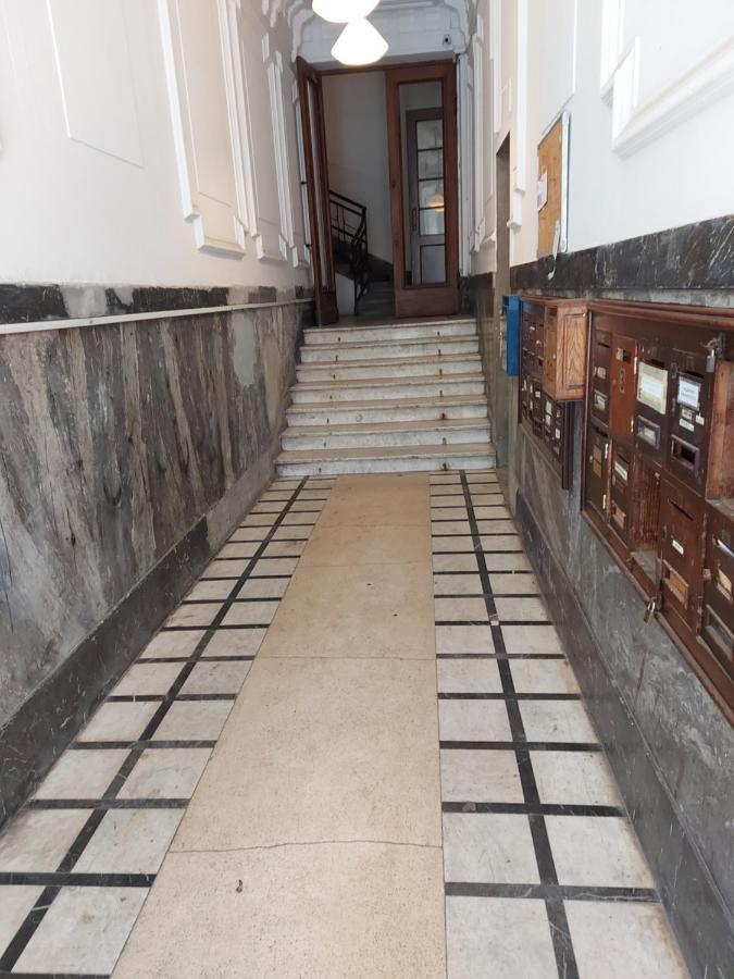 Lotta Apartment Beograd Eksteriør billede